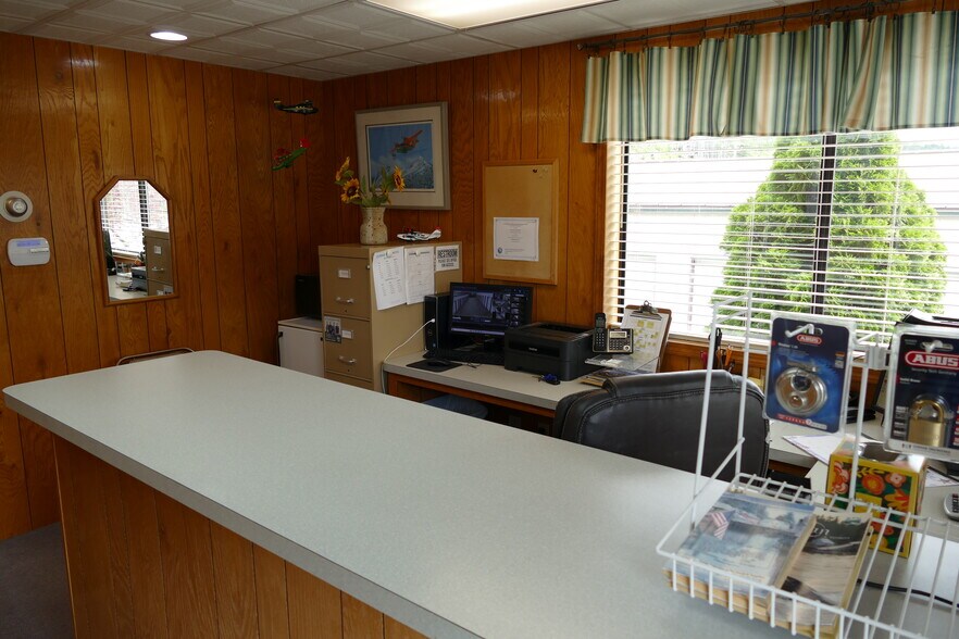 More Photos Of 7420 Mill Aly, Ketchikan Warehouse For Sale