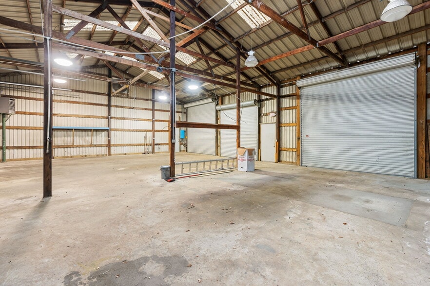 More Photos Of 2200 Sciaaca Rd, Spring Office For Sale