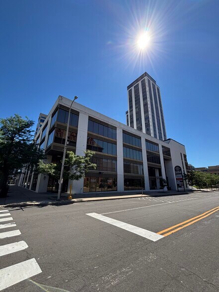 More Photos Of 456 Fulton St, Peoria Office For Sale
