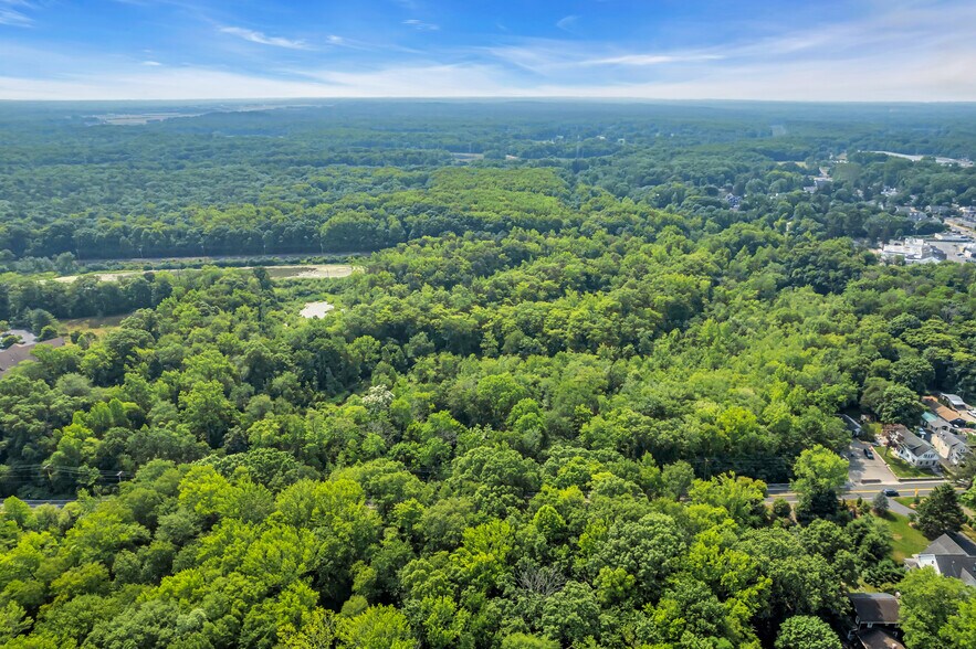 More Photos Of 51 Asbury Rd, Farmingdale Land For Sale