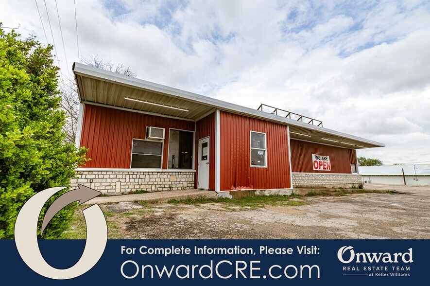 More Photos Of 502 W Morgan St, Meridian Restaurant For Sale