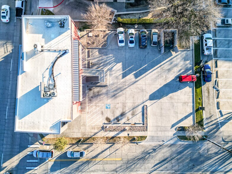 More Photos Of 1000 8th Ave, Fort Worth Storefront Retail Office For Sale