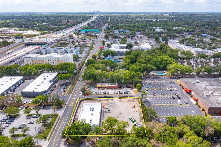 More Photos Of 286 Douglas Ave, Altamonte Springs General Retail For Lease