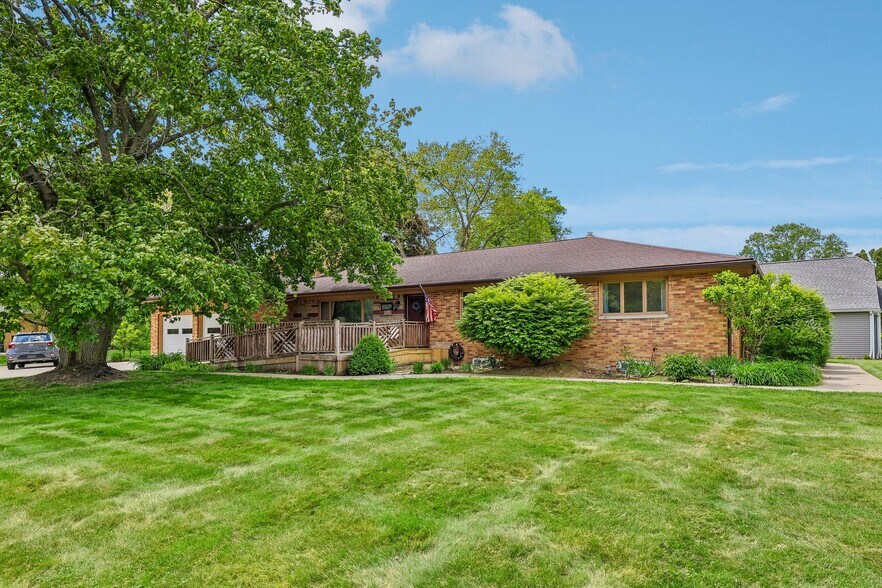 More Photos Of 836 Jacoby Rd, Copley Healthcare For Sale