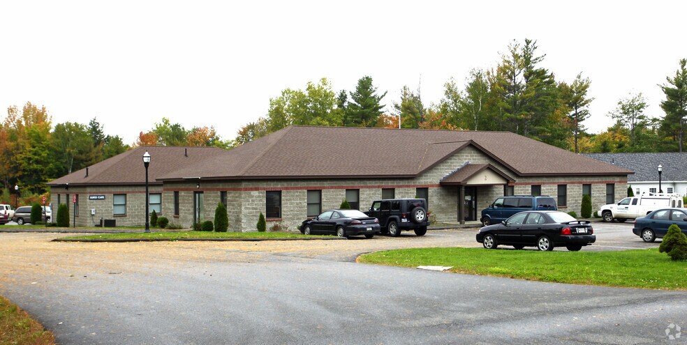 Primary Photo Of 10 Evergreen Dr, Oakland Medical For Sale