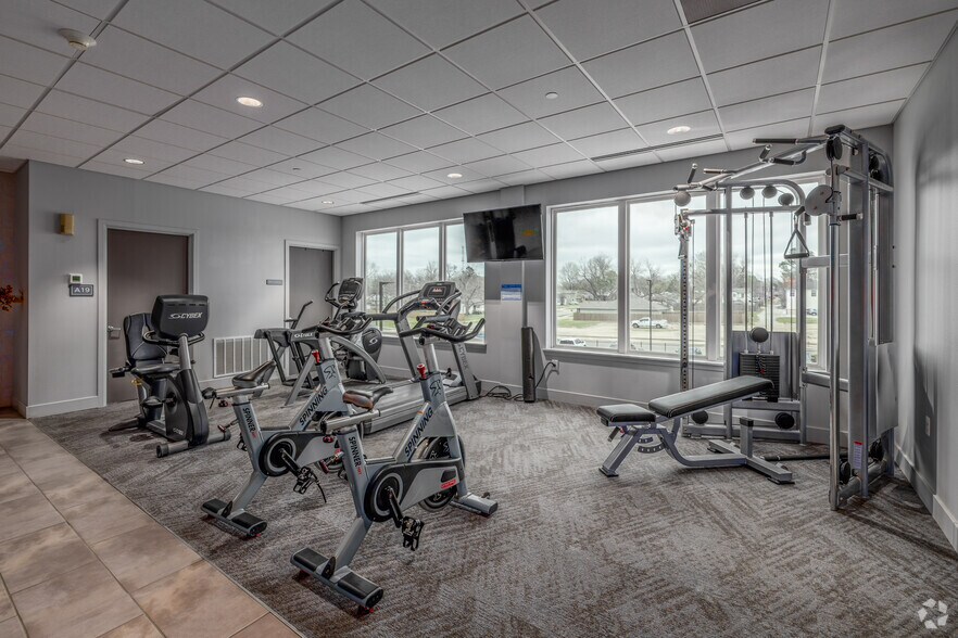 More Photos Of 305 N Main St, Broken Arrow Apartments For Lease