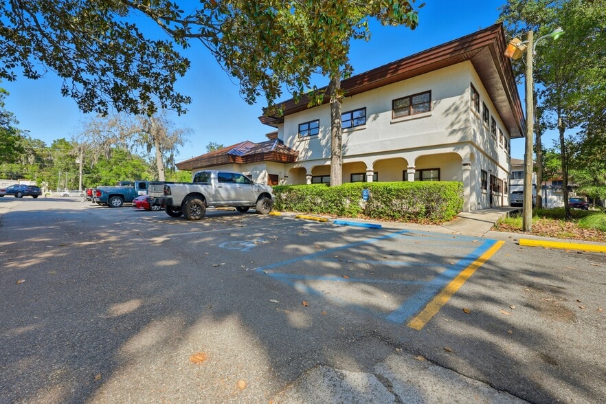 More Photos Of 1734 Kingsley Ave, Orange Park Office For Sale