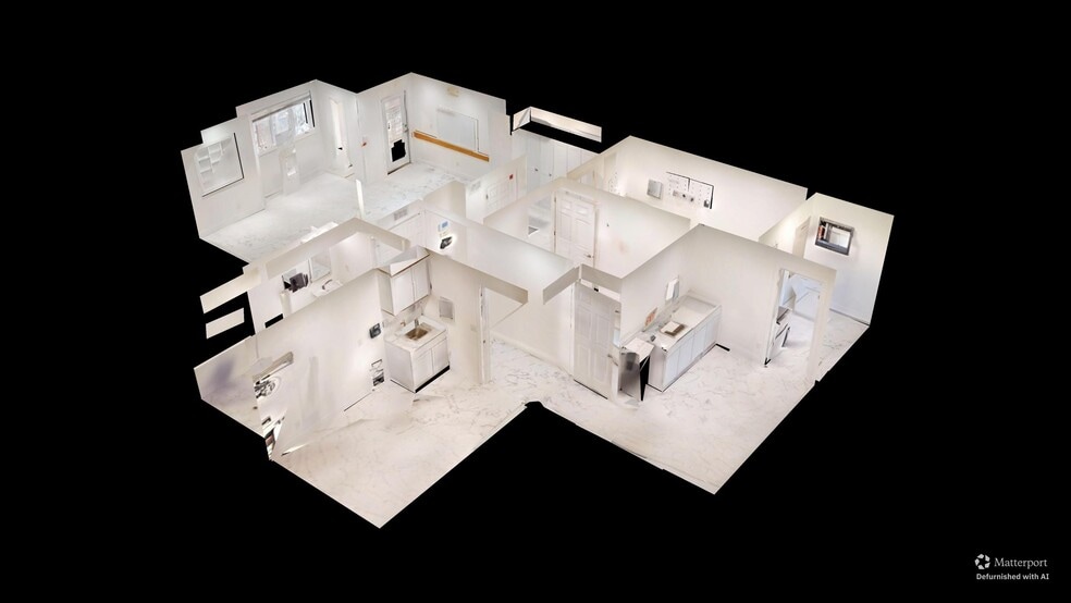 More Photos Of 718 N Bridge St, Yorkville Office For Lease