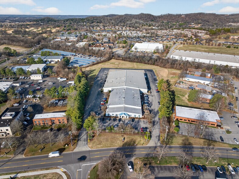 More Photos Of 147 Seaboard Ln, Franklin Warehouse For Sale