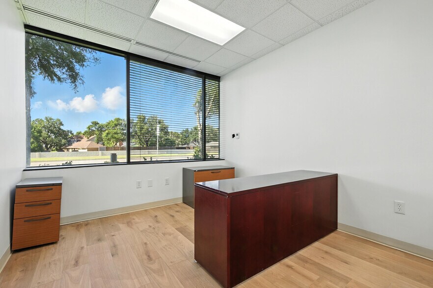 More Photos Of 1100 W Campbell Rd, Richardson Office For Lease