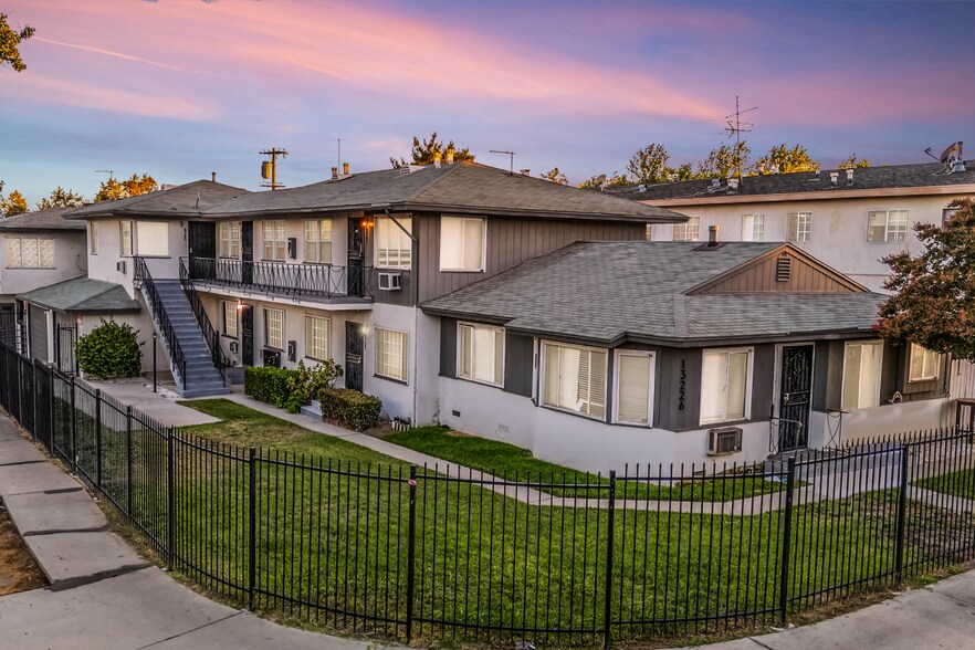 More Photos Of 13226 Vanowen St, North Hollywood Apartments For Sale