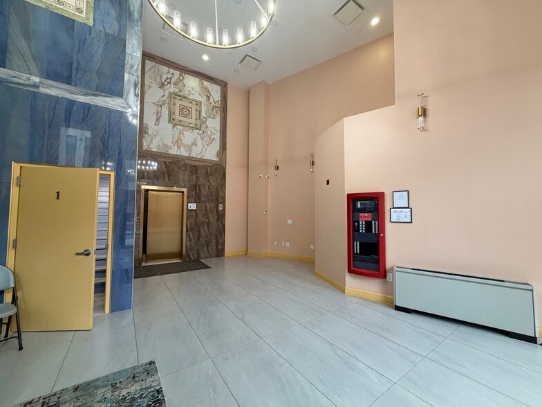 More Photos Of 306 Powers St, Brooklyn Office For Lease