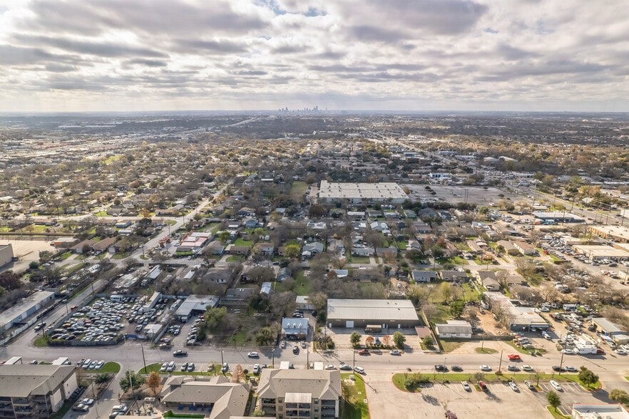 More Photos Of 301 Ferguson Dr, Austin Land For Sale