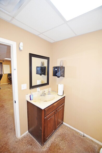 More Photos Of 2655 S County Rd W, Odessa Industrial For Sale