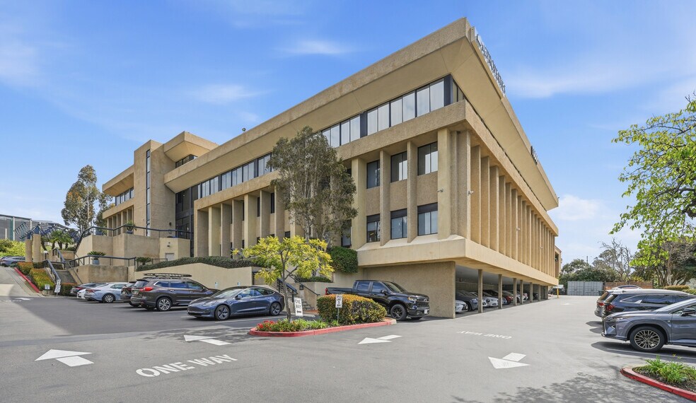 More Photos Of 10505 Sorrento Valley Rd, San Diego Office For Sale