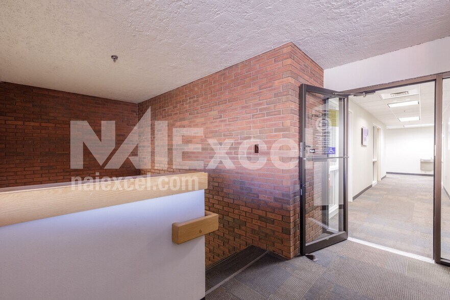 More Photos Of 1 S Main St, St George Bank For Sale