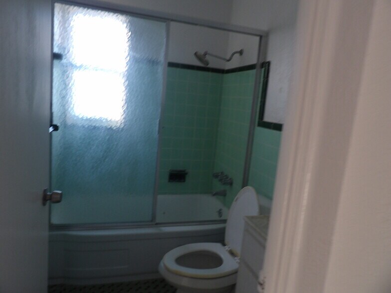 More Photos Of 14975 1st St E, Madeira Beach Apartments For Sale