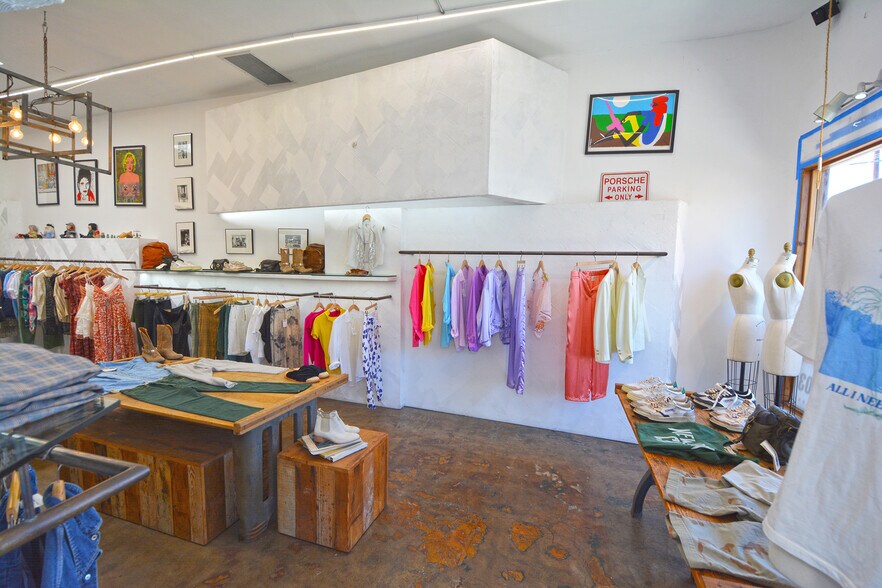 More Photos Of 8358-8360 W 3rd St, Los Angeles Storefront For Lease