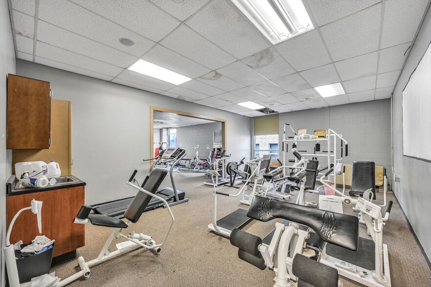 More Photos Of 15 Alliance St, New Philadelphia Rehabilitation Center For Sale