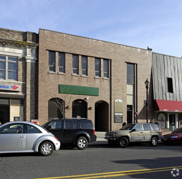 Primary Photo Of 609-611 Washington St, Hoboken Medical For Lease