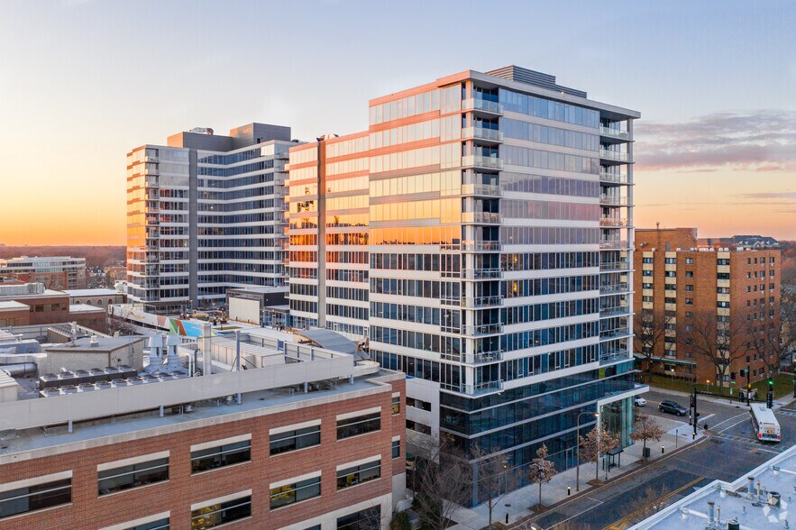 More Photos Of 1890 Maple Ave, Evanston Apartments For Lease