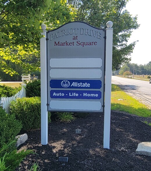 More Photos Of 3 Patriot Dr, Dover Office For Sale