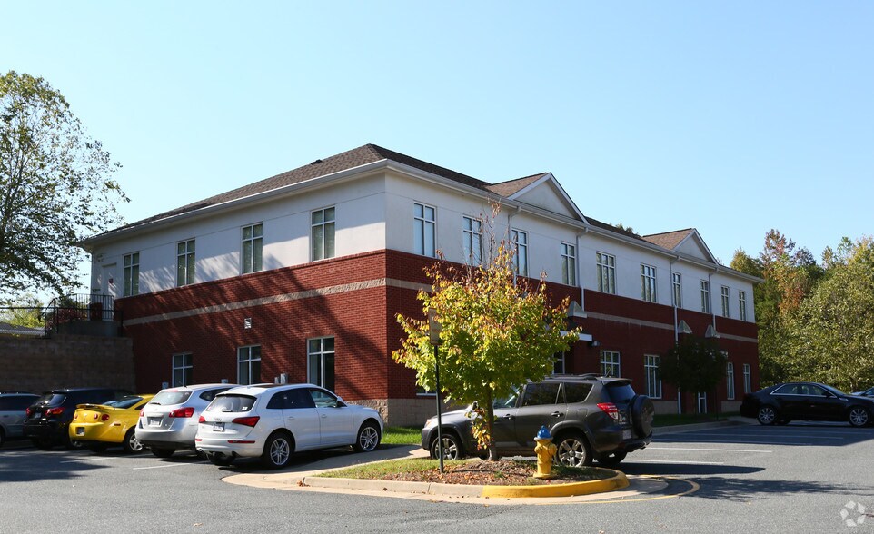 More Photos Of 20 PGA Dr, Stafford Office For Lease