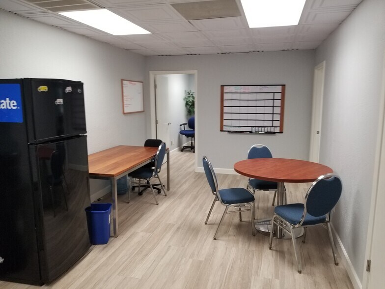 More Photos Of 3402 N 36th St, Phoenix Office For Lease