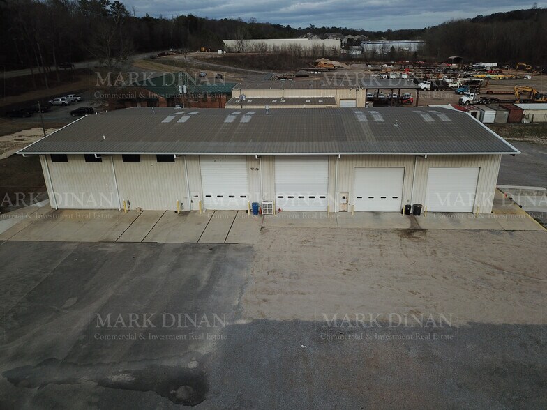 More Photos Of 2879 & 2881 Shannon Oxmoor Rd, Birmingham Warehouse For Sale