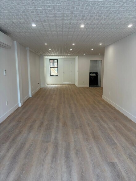 More Photos Of 1411 Bedford Ave, Brooklyn Apartments For Lease
