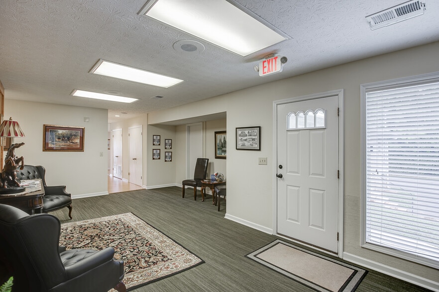 More Photos Of 3274 Stone Mountain Hwy, Snellville Office For Sale