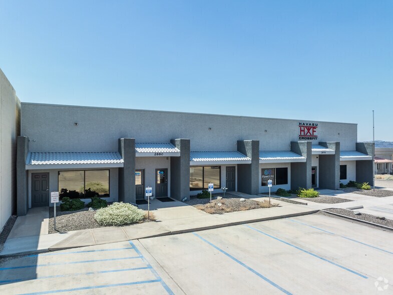 More Photos Of 2880 Sweetwater Ave, Lake Havasu City Light Manufacturing For Sale