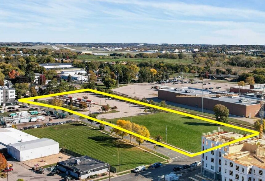 More Photos Of 1201 Huxley St & 1910 Roth St, Madison Land For Sale