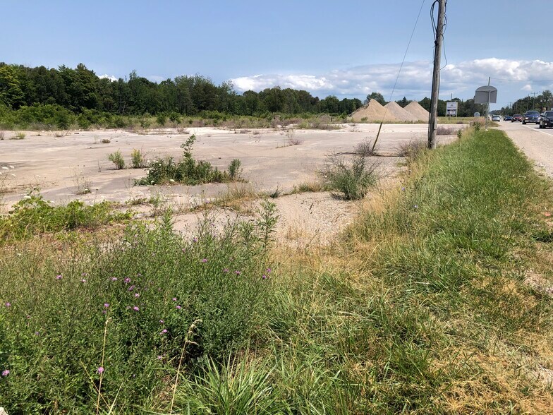 More Photos Of 701 Main St, Sauble Beach Land For Sale