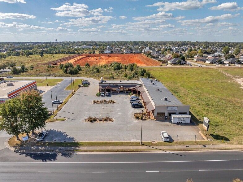 More Photos Of 1281 S Houston Lake Rd, Warner Robins General Retail For Sale