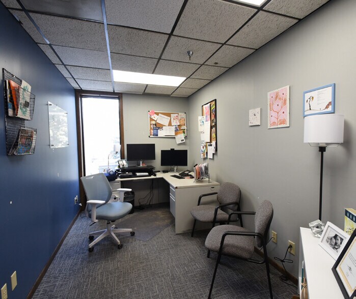 More Photos Of 1720 3rd Ave N, Fargo Distribution For Sale