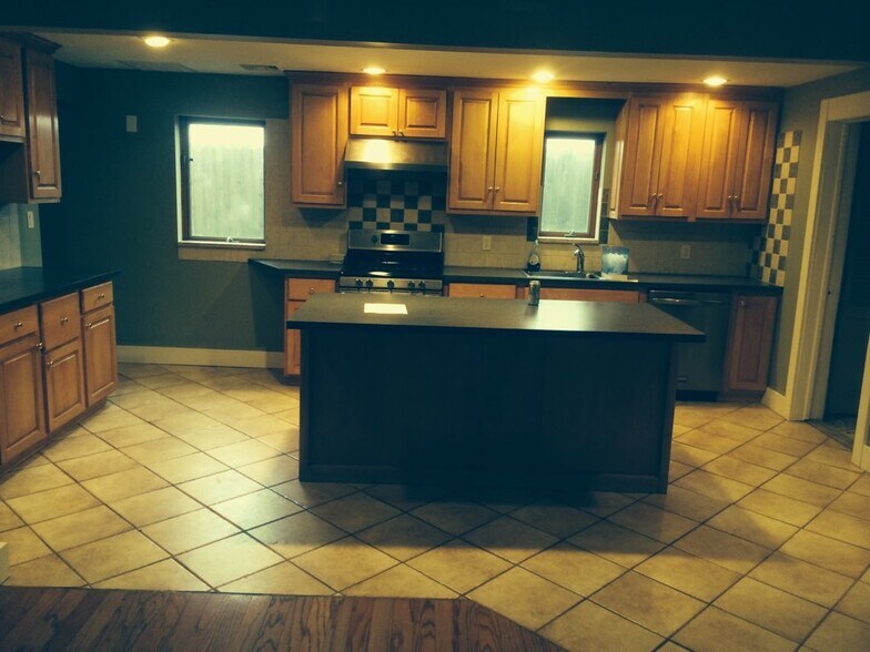 More Photos Of 1188 Millstone River Rd, Hillsborough General Retail For Sale