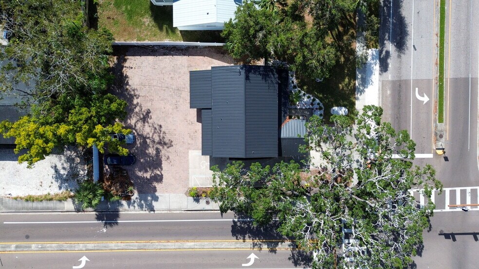 More Photos Of 1122 Omaha St, Palm Harbor Office Residential For Sale