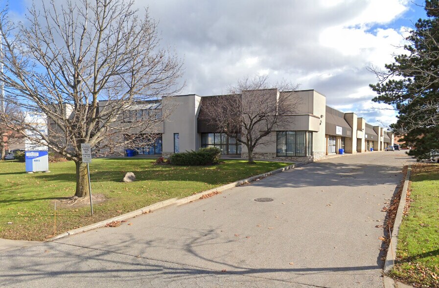 More Photos Of 401 Alden Rd, Markham Light Distribution For Lease