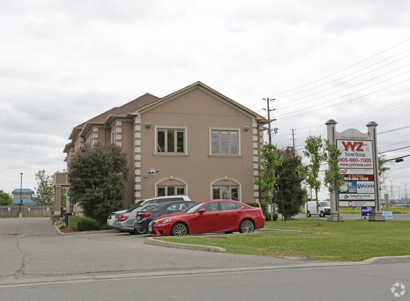 Primary Photo Of 7851 Dufferin St, Vaughan Office For Lease