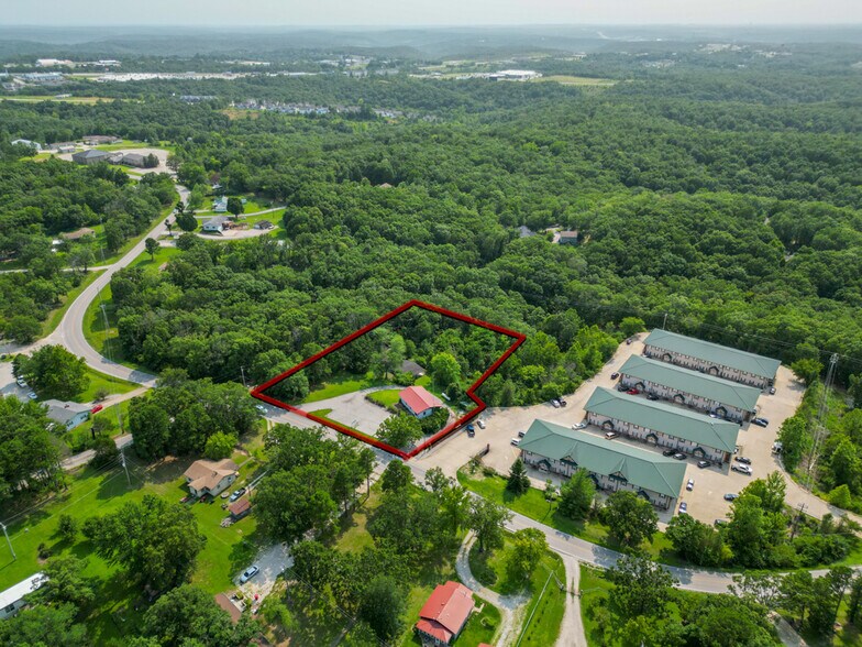 More Photos Of 22199 Highway Y, Saint Robert Medical For Sale