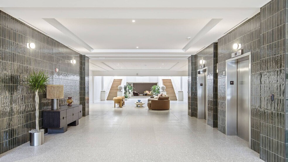More Photos Of 7600 Burnet Rd, Austin Office For Lease