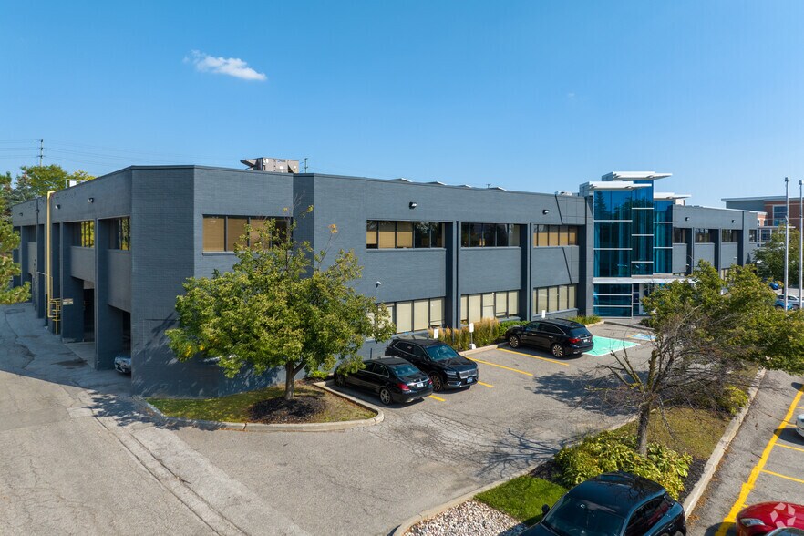 More Photos Of 55 Renfrew Dr, Markham Office For Sale