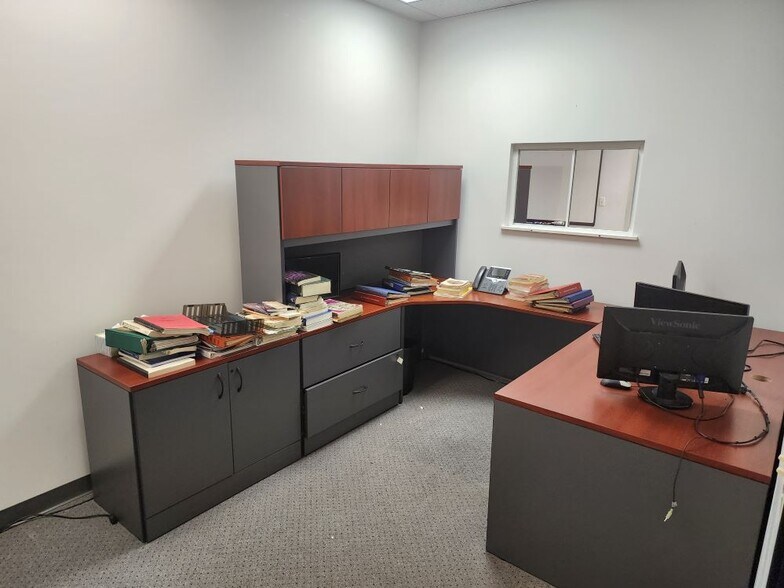More Photos Of 1000 Lucerne Rd, Homer City Manufacturing For Sale