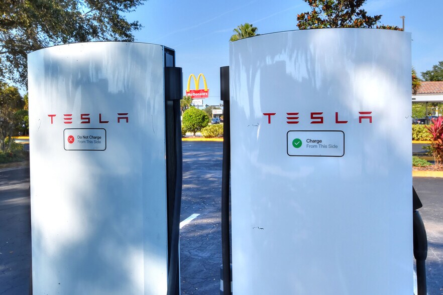 More Photos Of , Bartow General Retail For Sale