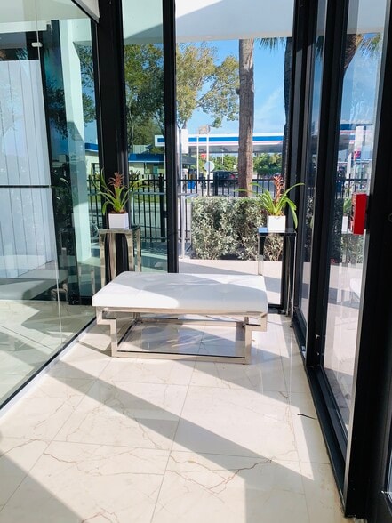 More Photos Of 198 NW 37th Ave, Miami Medical For Lease