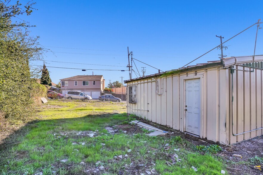 More Photos Of 4134 Foothill Blvd, Oakland Land For Sale