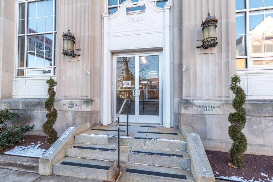 More Photos Of 210 W Main St, Lansdale Bank For Lease