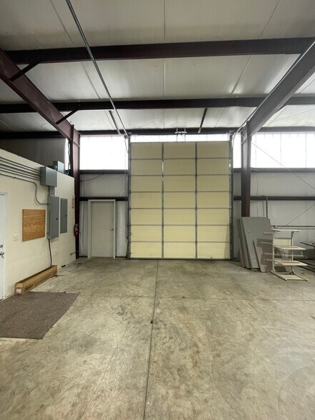 More Photos Of 102 W Clark St, Medford Warehouse For Lease