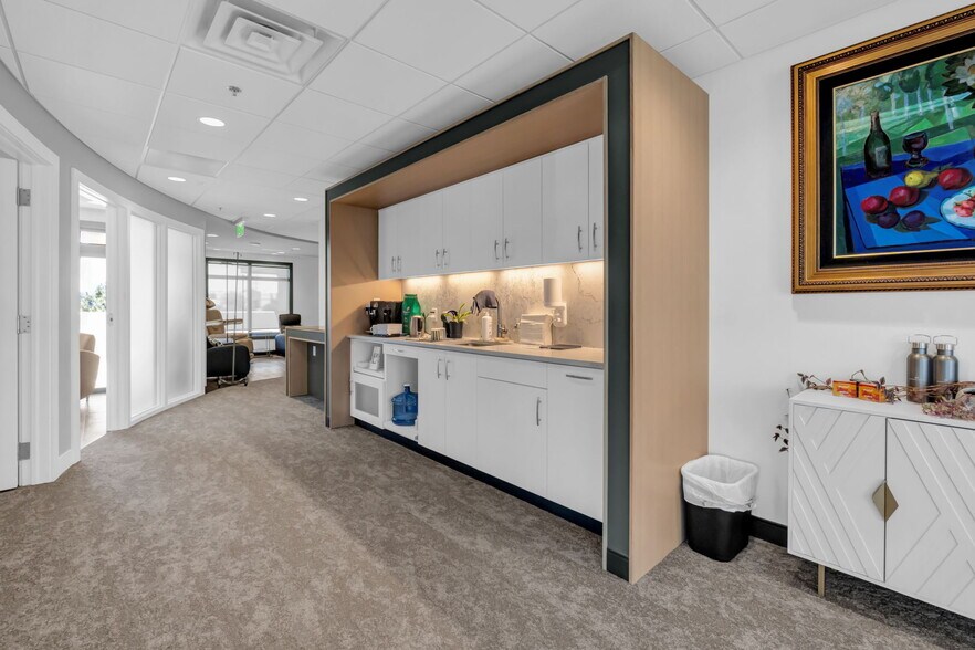 More Photos Of 4795 Larimer Pky, Johnstown Medical For Sale